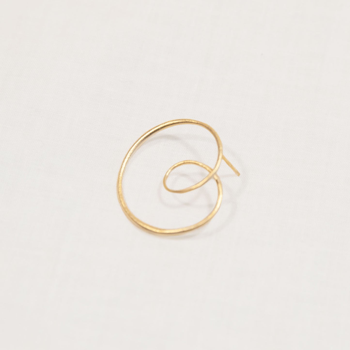 18k gold Debussy Prelude Loop Earrings