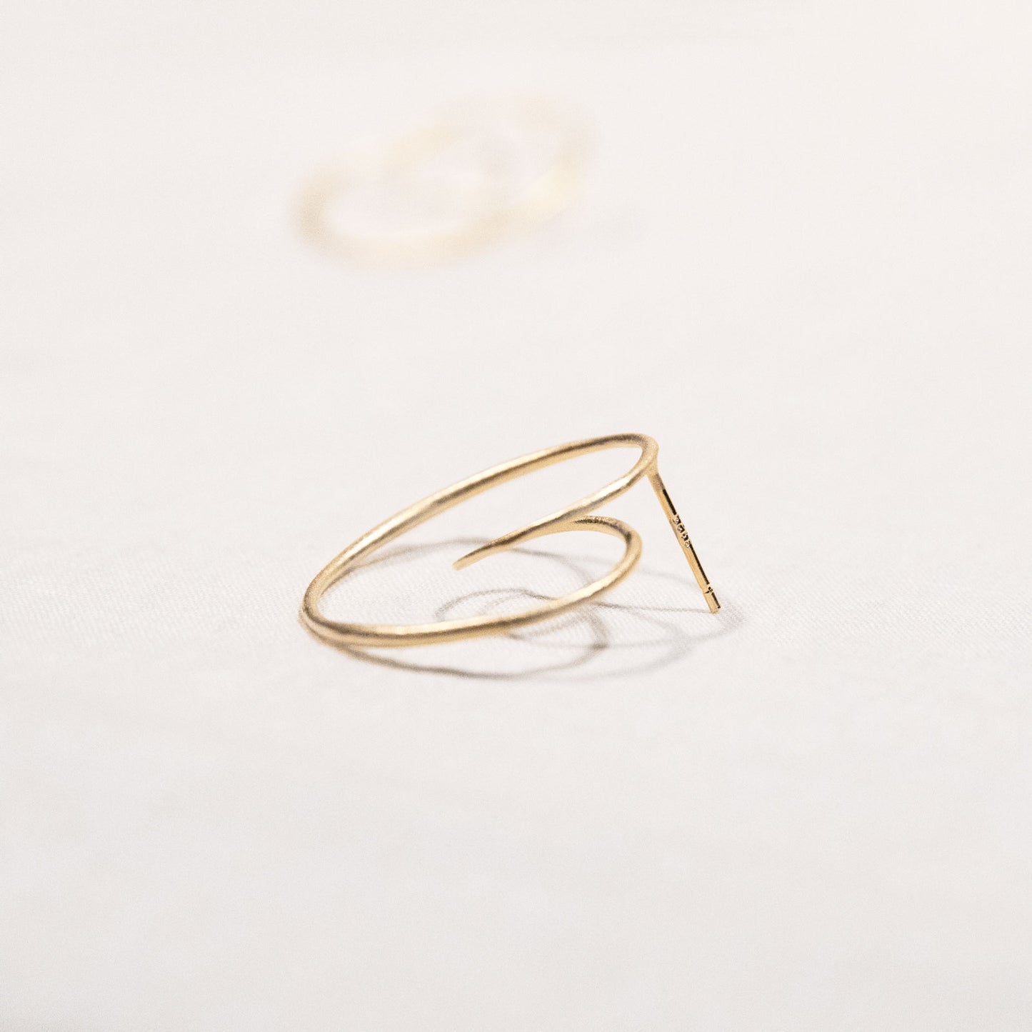 18k gold Debussy Prelude Loop Earrings